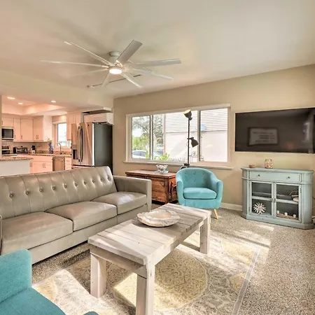 Pet-Friendly Waterfront Home - 2 Mi To Beach! Tarpon Springs Exterior photo